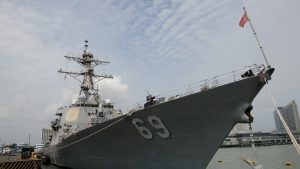 الصين:-مدمرة-أمريكية-دخلت-بحر-الصين-الجنوبي-بشكل-“غير-قانوني”