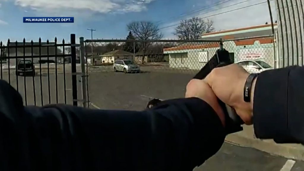 هرب-من-الشرطة-ولقي-مصرعه.-شاهد-ما-حدث-لشاب-أثناء-إطلاق-نار-بأمريكا