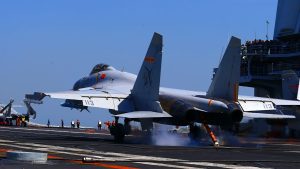 رغم-إعلان-بكين-إنهاء-مناوراتها-العسكرية.-تايوان:-54-طائرة-صينية-عبرت-الخط-الأوسط-في-المضيق