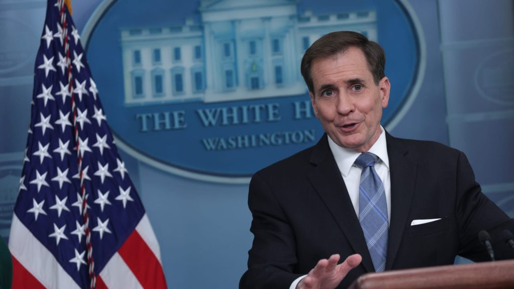 البيت-الأبيض-يعلق-على-“تسريبات”-حول-خطط-مصر-لتزويد-روسيا-بـ-40-ألف-صاروخ