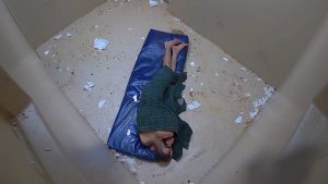 توفي-بعد-تركه-عاريًا-في-زنزانة-منعزلة.-أسرة-سجين-مريض-نفسيًا-تقاضي-السلطات-الأمريكية