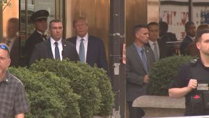 بجلسة-استمرت-7-ساعات.-ترامب-يدلي-بإفادته-في-دعوى-احتيال-ضد-شركاته