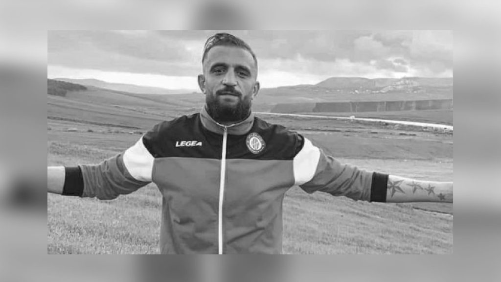 أشعل-النار-في-جسده.-من-هو-اللاعب-التونسي-نزار-العيساوي؟