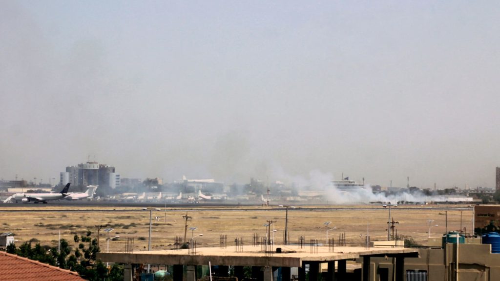 السودان.-قوات-حميدتي-تعلن-تعرضها-لهجوم-من-“طيران-أجنبي”-في-بورتسودان