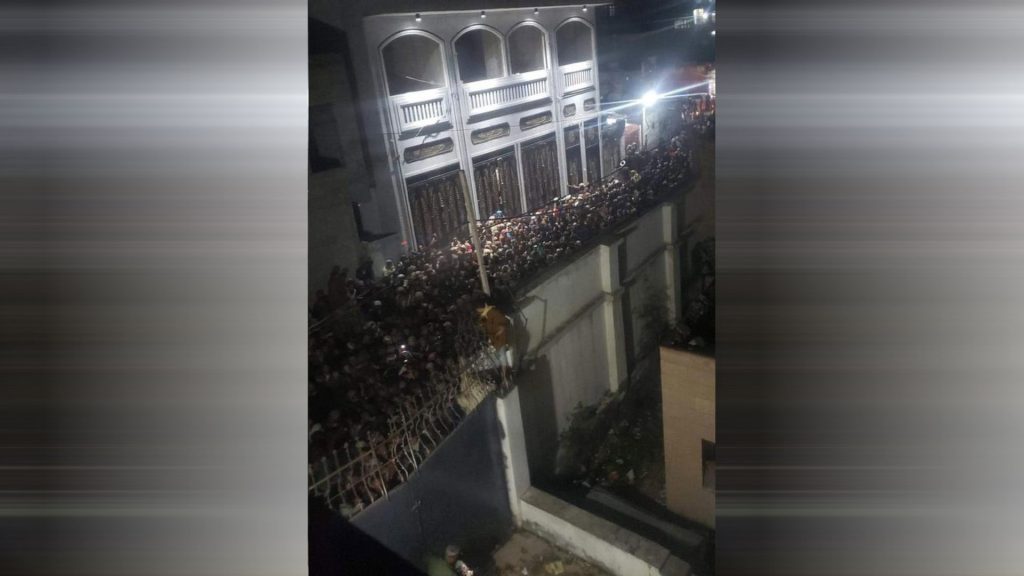 حادث-تدافع-في-اليمن-يودي-بحياة-78-شخصا-ومحمد-الحوثي-يعلق