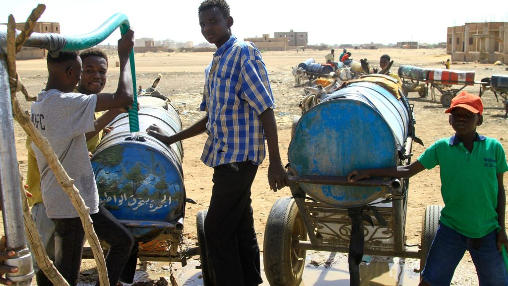 الجيش-السوداني-يعلن-موافقته-على-تسهيل-إجلاء-رعايا-عدد-من-الدول
