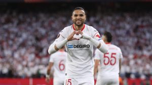 يوسف-النصيري-يواصل-توهجه-مع-نادي-إشبيلية-الإسباني.-ومغرّدون-يشيدون-به