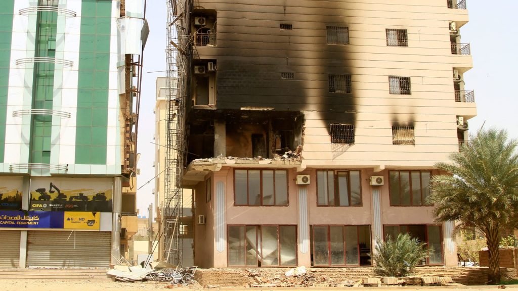 أمريكا-تعلن-موافقة-الجيش-السوداني-وقوات-“الدعم-السريع”-على-وقف-إطلاق-النار-لمدة-72-ساعة