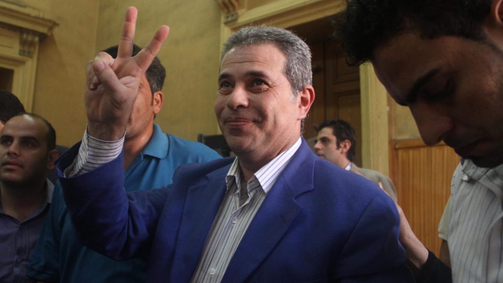 علاء-مبارك-يعيد-نشر-فيديو-لتوفيق-عكاشة-وتنبؤ-ما-سيحدث-بالسودان-قبل-4-سنوات