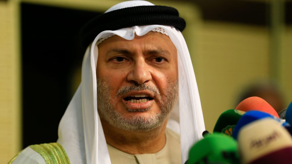 قرقاش-يعلق-على-نجاح-الإمارات-في-الفضاء-والصراع-على-السلطة-في-السودان