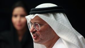 قرقاش-عن-اتصال-منصور-بن-زايد-بالبرهان:-ينطلق-من-قناعة-الإمارات-بالحوار-والحل-السلمي-للنزاع-في-السودان