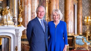 شاهد.-صور-جديدة-للملك-تشارلز-الثالث-والملكة-كاميلا-قبل-مراسم-التتويج