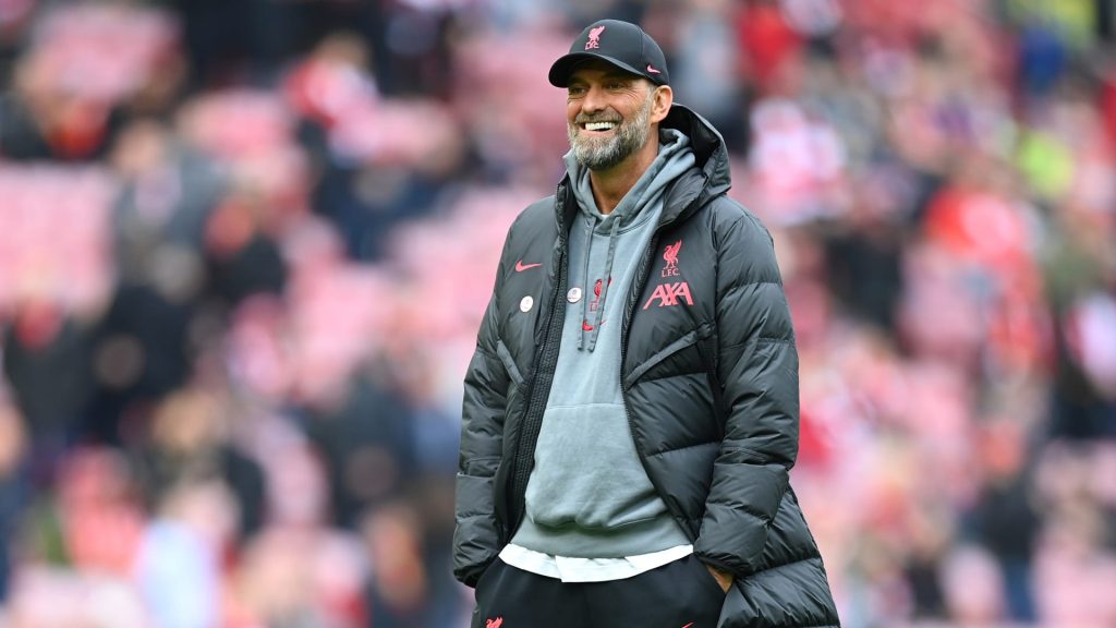 احتفال-“جنوني”-ليورغن-كلوب-أمام-الحكم-واتهام-الأخير-بتصرف-غير-لائق.-ما-موقف-لجنة-الحكام؟