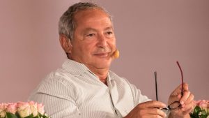 أوقف-الاستثمار-بمصر-حاليا-والسعودية-“ستصبح-كذا-دبي”.-سميح-ساويرس-يثير-تفاعلا