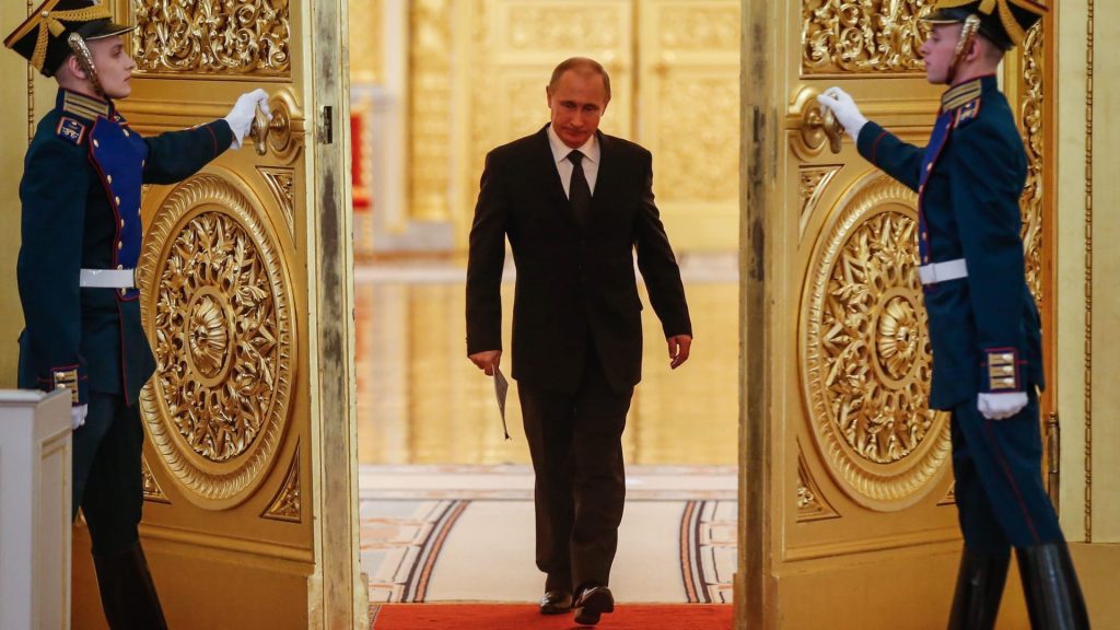 روسيا:-الكرملين-تعرض-لهجوم-بطائرات-بدون-طيار-وهذا-وضع-بوتين