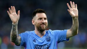 مدرب-نادي-الهلال-يرد-على-أنباء-تفاوض-الأزرق-مع-ليونيل-ميسي.-ماذا-قال؟