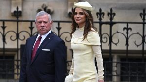 منهم-عرب.-عائلات-ملكية-شوهدوا-يدخلون-ويستمينيسر-آبي-لحضور-مراسم-تتويج-الملك-تشارلز