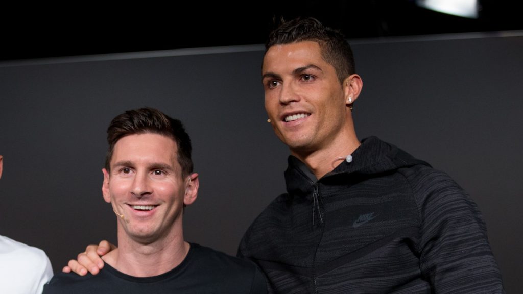 كم-يتقاضى-رونالدو-وميسي-سنوياً؟-تعرّف-على-ترتيب-أعلى-10-رياضيين-أجراً-حول-العالم