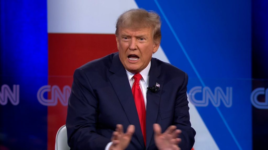 “أضخم-من-السعودية-وروسيا-معا”.-شاهد-وصف-ترامب-وضع-اقتصاد-أمريكا-بولايته