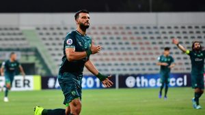 عمر-السومة-يكشف-قراره-بشأن-العودة-إلى-أهلي-جدة-السعودي