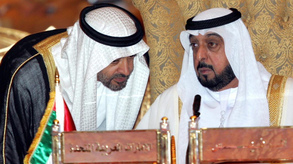 الشيخ-خليفة-بن-زايد-بأول-ذكرى-على-وفاته.-إليكم-كيف-استذكره-مغردون