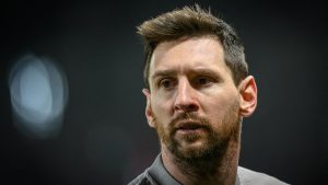 مشجعون-لباريس-سان-جيرمان-يواصلون-الهتاف-ضد-ميسي.-ماذا-فعلوا-خلال-مباراة-الفريق-مع-أجاكسيو؟