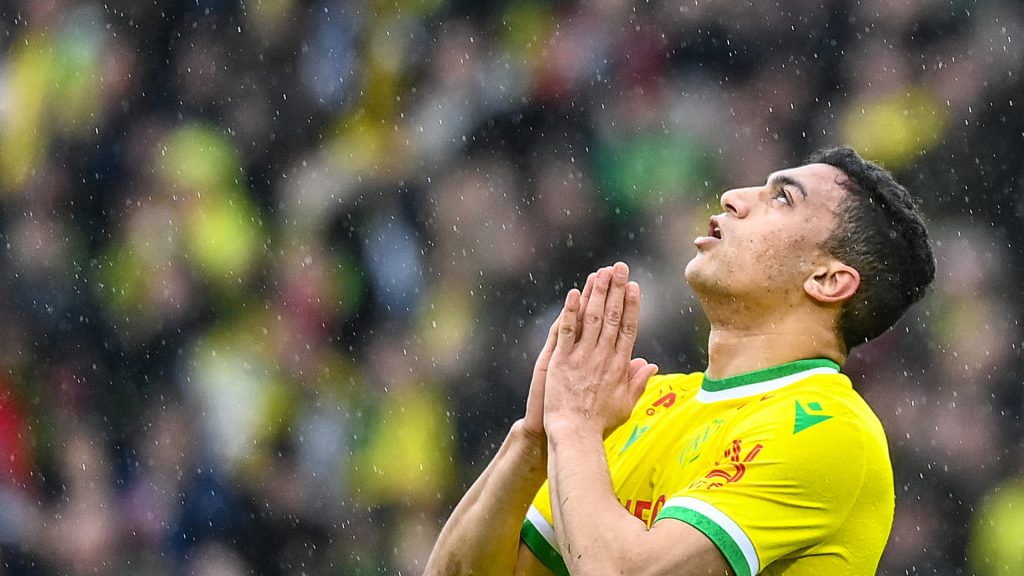 بعد-تقارير-عدم-رغبته-بارتداء-قميص-يحمل-ألوان-دعم-مجتمع-المثليين.-المصري-مصطفى-محمد-يكشف-سبب-غيابه-عن-مباراة-تولوز