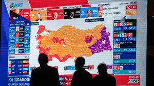 جولة-الإعادة-بالانتخابات-التركية.-من-يرجح-فوزه-اليوم؟