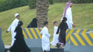 السعودية.-تفاعل-على-عدد-الذكور-مقارنة-بالإناث-بتعداد-السكان-2022