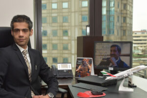 طيران الإمارات تجري تنقلات في فريقها التجاري بمناطق غرب ووسط آسيا والمحيط الهندي والشرق الأقصى