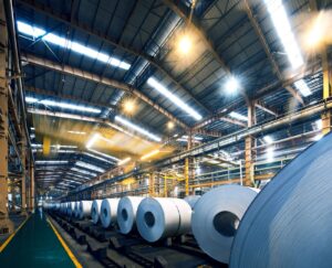 خلال حلقة نقاشية نظمتها ABBبالتعاون مع حديد عز