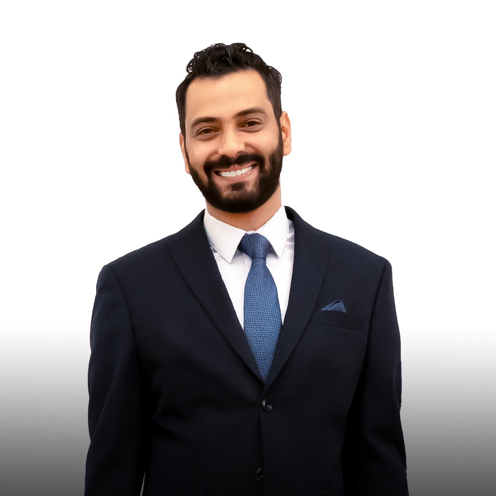 لأستاذ محمد عادل، مدير عام شركة إعمل بيزنس للتدريب،