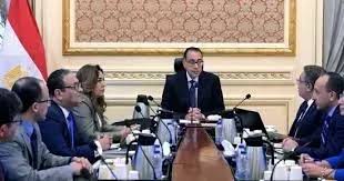 رئيس الوزراء يتابع موقف المشروعات المنفذة من جانب الهيئة الهندسية للقوات المسلحة