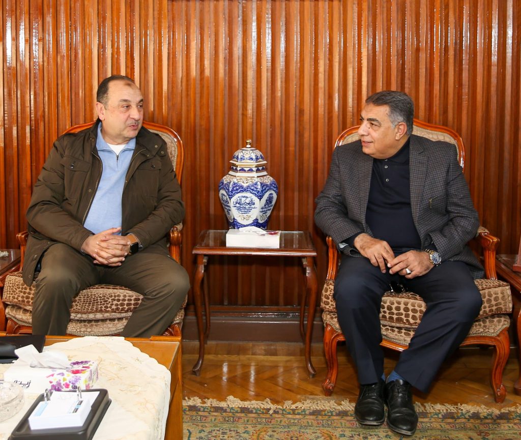 وزير قطاع الأعمال العام يلتقي محافظ الدقهلية