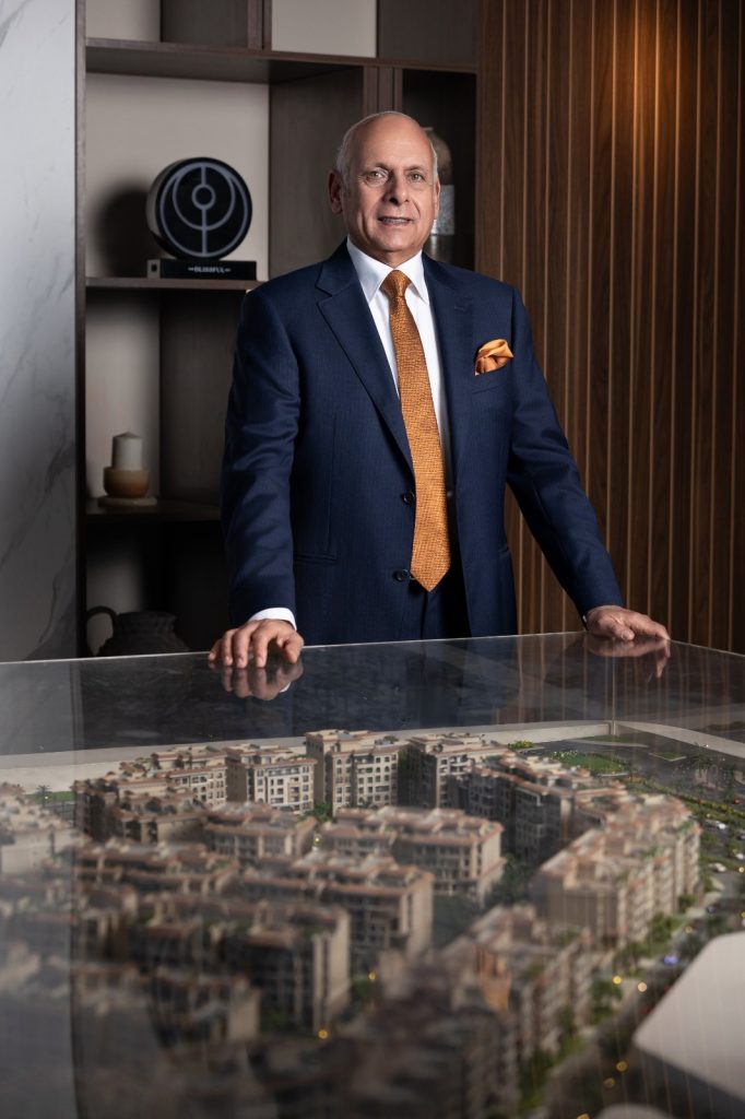  علي الشرباني، رئيس مجلس إدارة مجموعة تبارك القابضة،