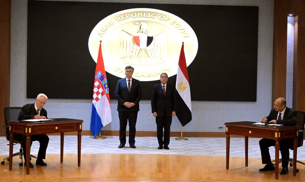 رئيسا وزراء مصر وكرواتيا: