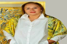 الفنانة التشكيلية رنده فؤاد