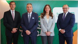 " البنك الأهلي المصري " 