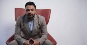 الدكتور محمد صلاح، الرئيس التنفيذي للشركة المصرية لمستحضرات التجميل  ECC