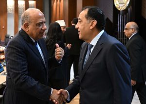 الدكتور مصطفى مدبولي رئيس مجلس الوزراء خلال اجتماع الحكومة