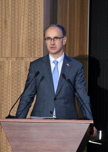 ﭼورو ماتسوت - رئيس وزراء جمهورية صربيا