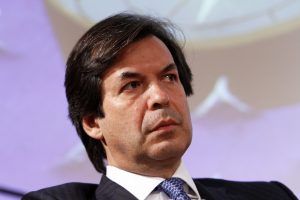 كارلو ميسينا، الرئيس التنفيذي لمجموعة إنتيسا سان باولو