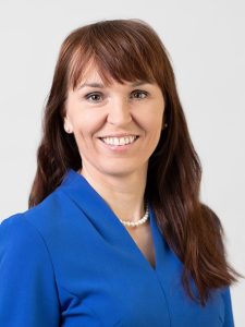 جوشيا وامل - الدكتورة وطبيبة القلب في مايو كلينك هيلثكير