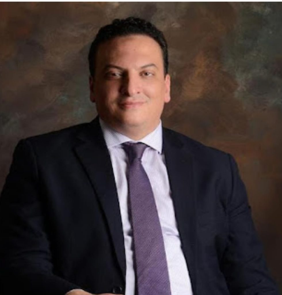 د. محمد المغربي  ،  الخبير الاقتصادي والمالي رئيس شركة بابليك بارتينرز للوساطة التأمينية