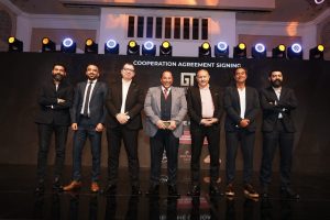 "جولدن تاون"