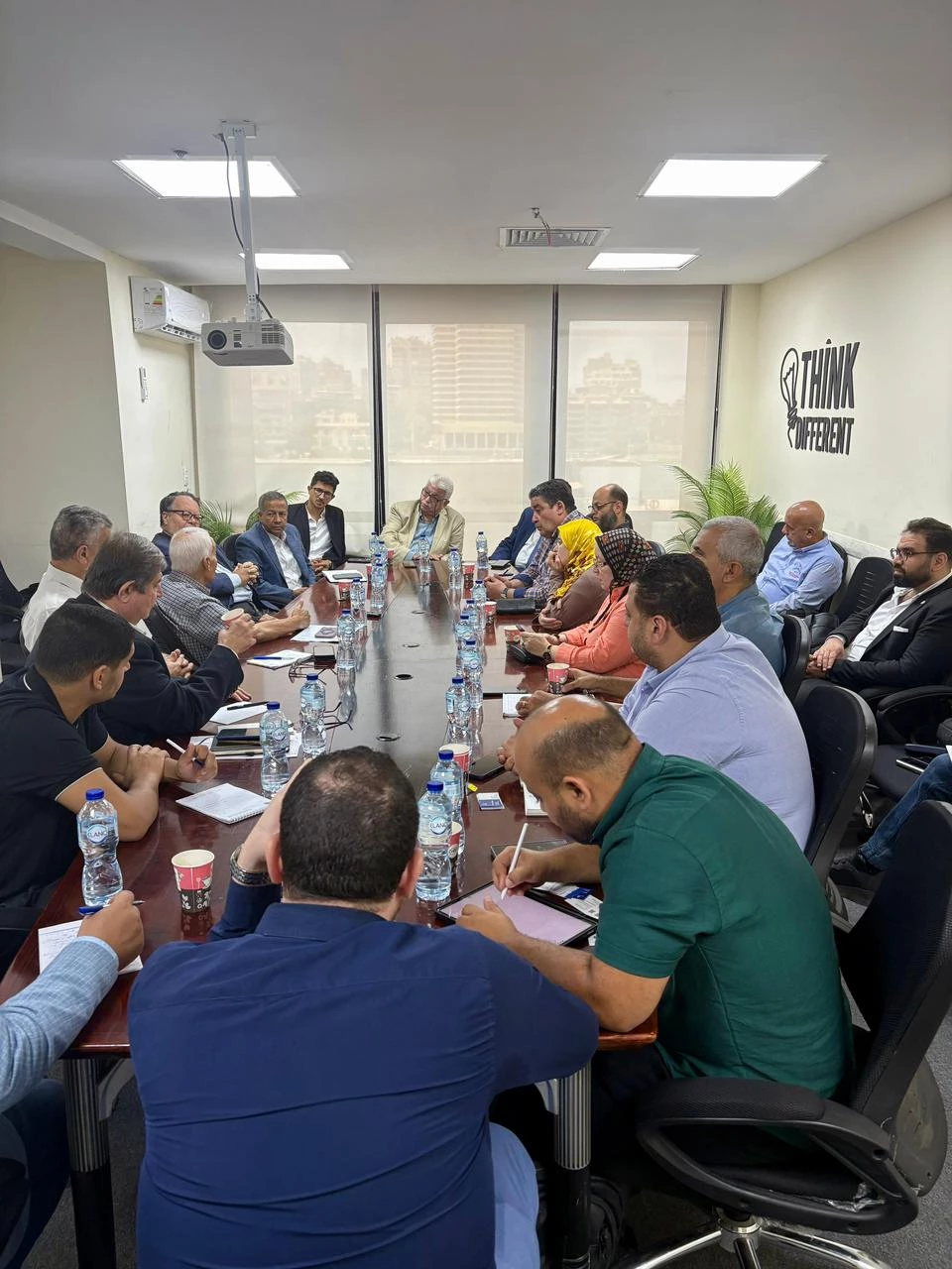 غرفتا الصناعات الغذائية و الهندسية