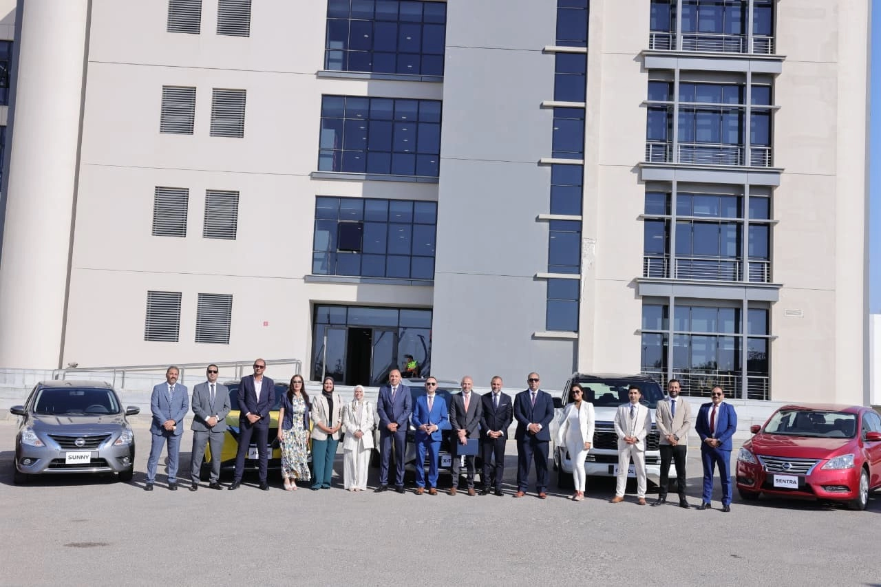 نيسان مصر والأكاديمية العربية