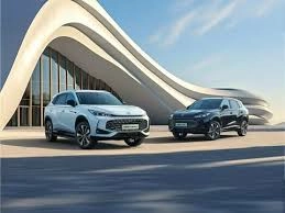 منصور إم جي