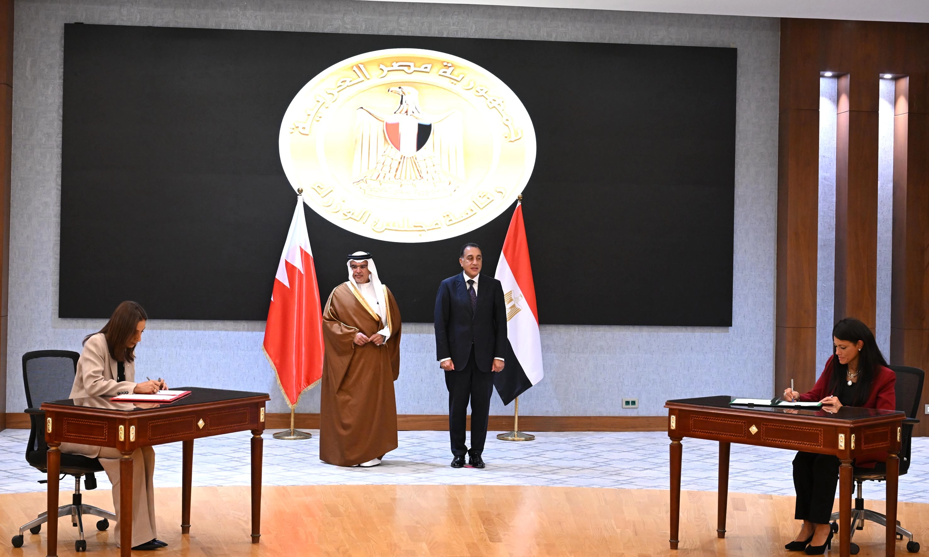 رئيس وزراء مصر وولي عهد مملكة البحرين